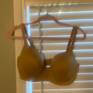 36DD Bra - Victorias Secret Body By Victoria Nude Bra